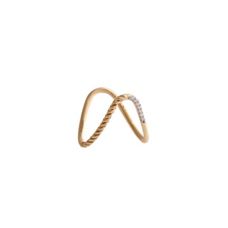 Infinite Weaver – Gold Sculptural Wave Ring with Lab-Grown Diamond Pavé