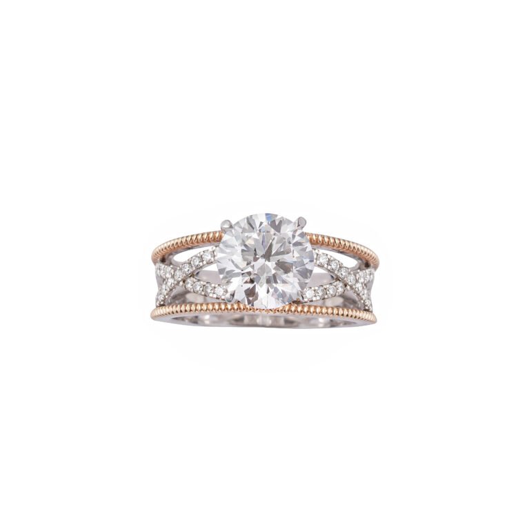Woven Radiance – Dual-Tone Gold Solitaire Ring with Criss-Cross Pavé Band