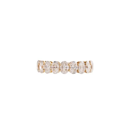 Infinite Glow – Half-Eternity Band with Oval Lab-Grown Diamonds